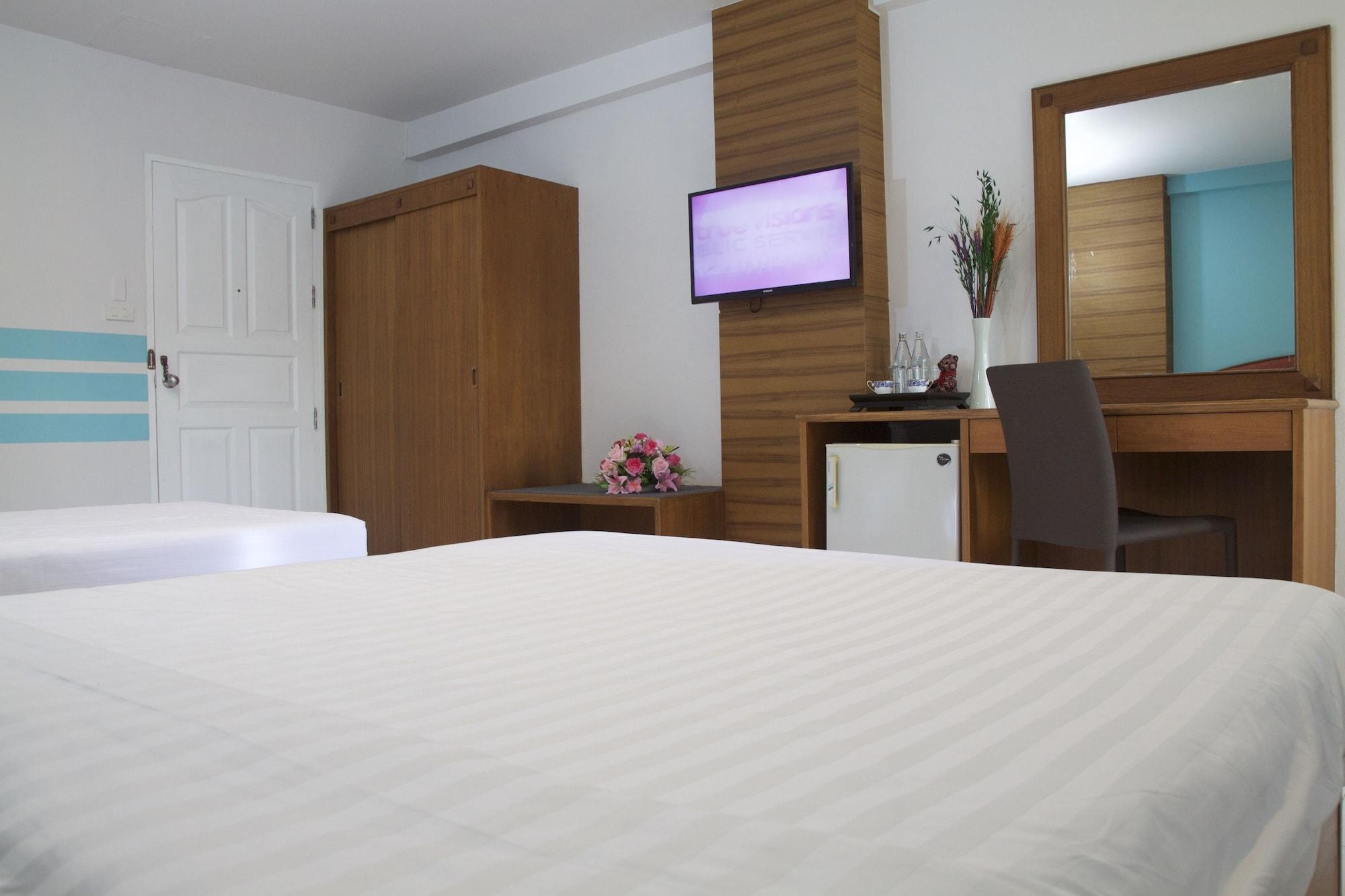 We Briza Hotel Chiangmai Chiang Mai Esterno foto