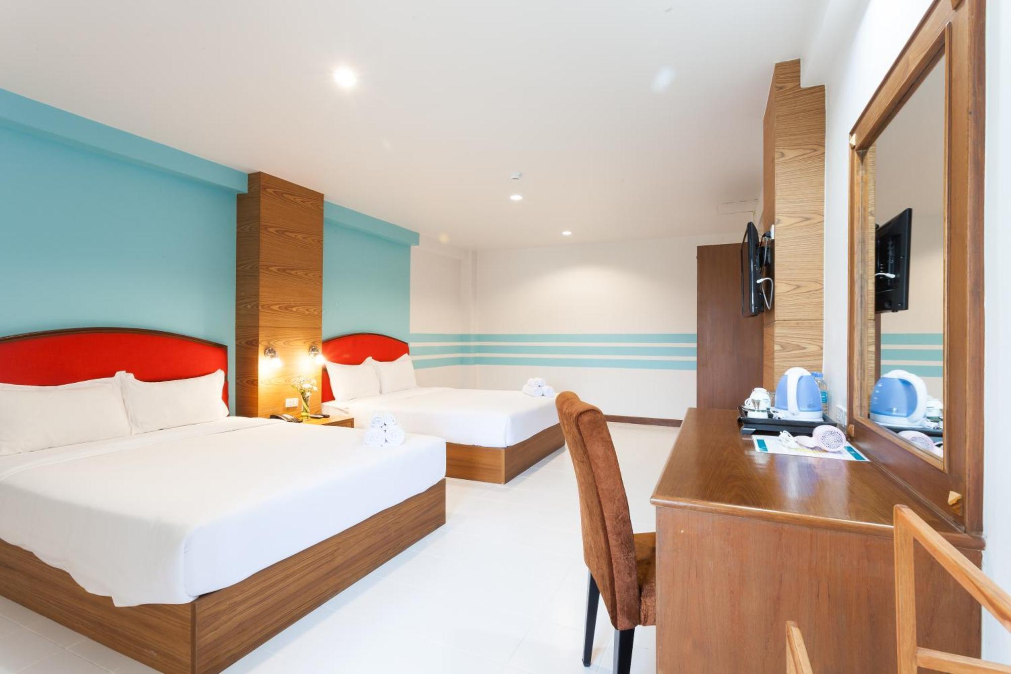 We Briza Hotel Chiangmai Chiang Mai Esterno foto