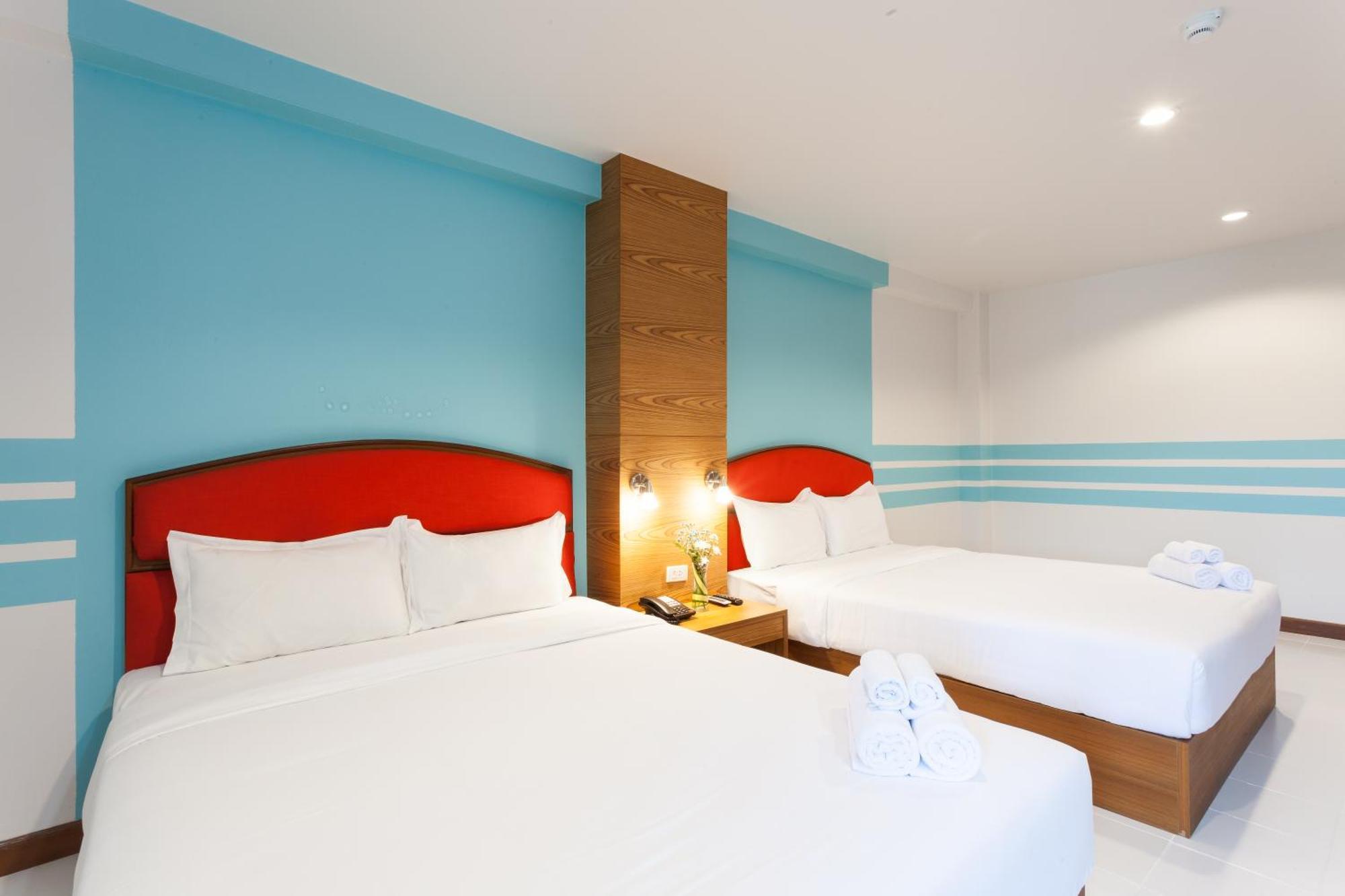 We Briza Hotel Chiangmai Chiang Mai Esterno foto
