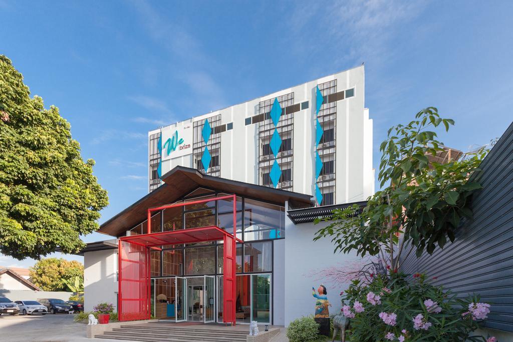 We Briza Hotel Chiangmai Chiang Mai Esterno foto