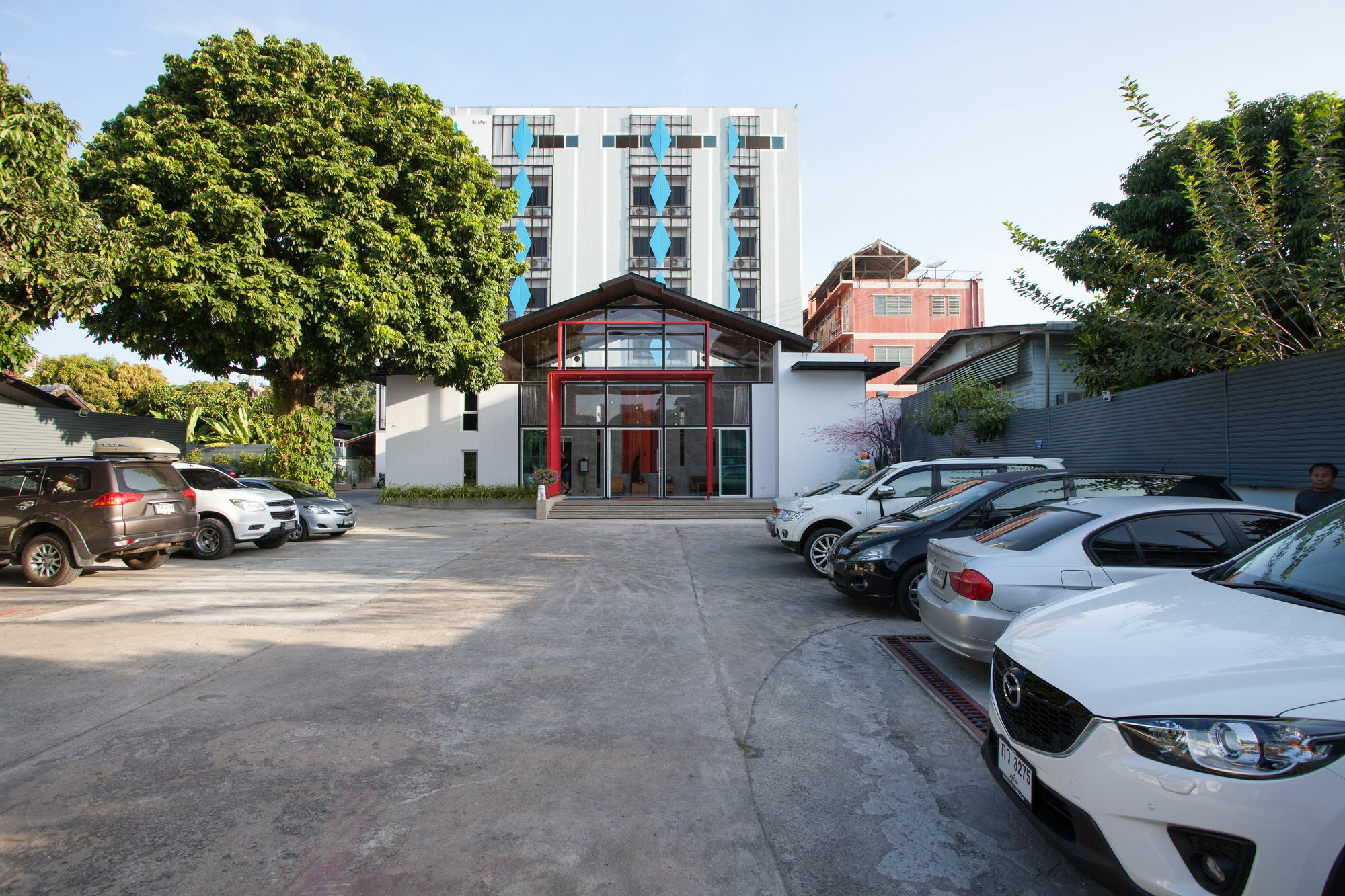 We Briza Hotel Chiangmai Chiang Mai Esterno foto
