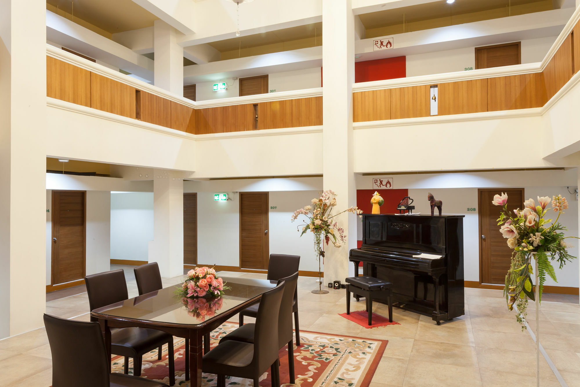 We Briza Hotel Chiangmai Chiang Mai Esterno foto