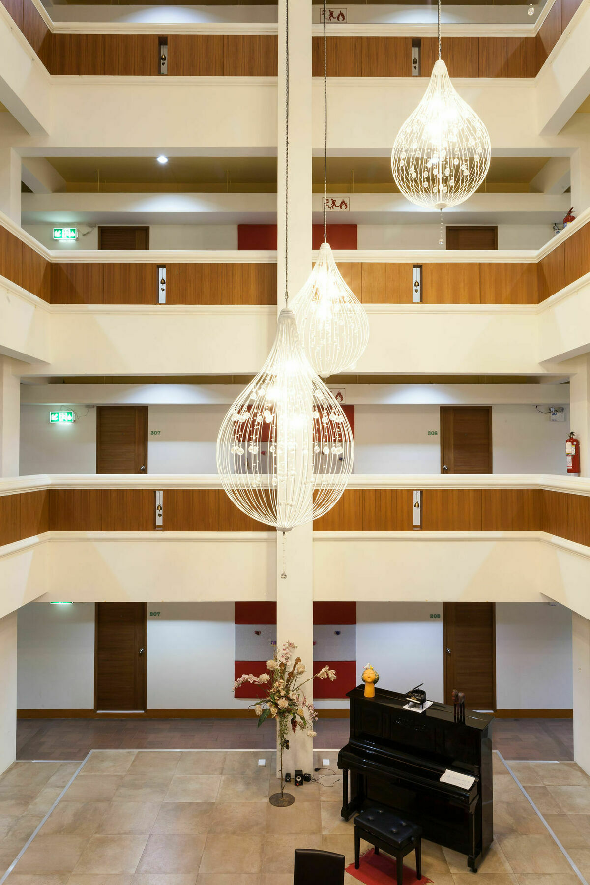 We Briza Hotel Chiangmai Chiang Mai Esterno foto